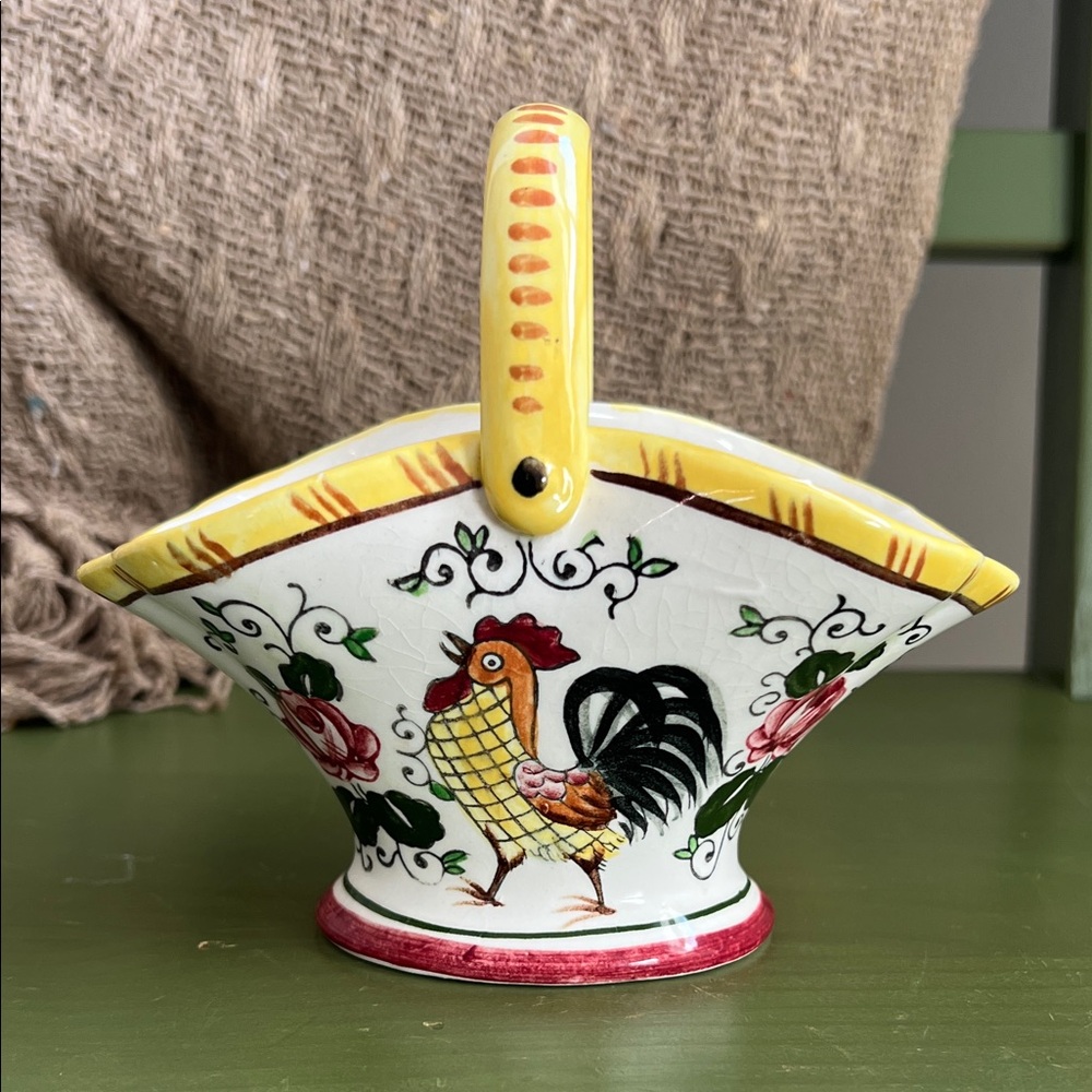 Vintage UCAGCO Early Provincial Rooster & Roses Ceramic Basket — Made in Japan